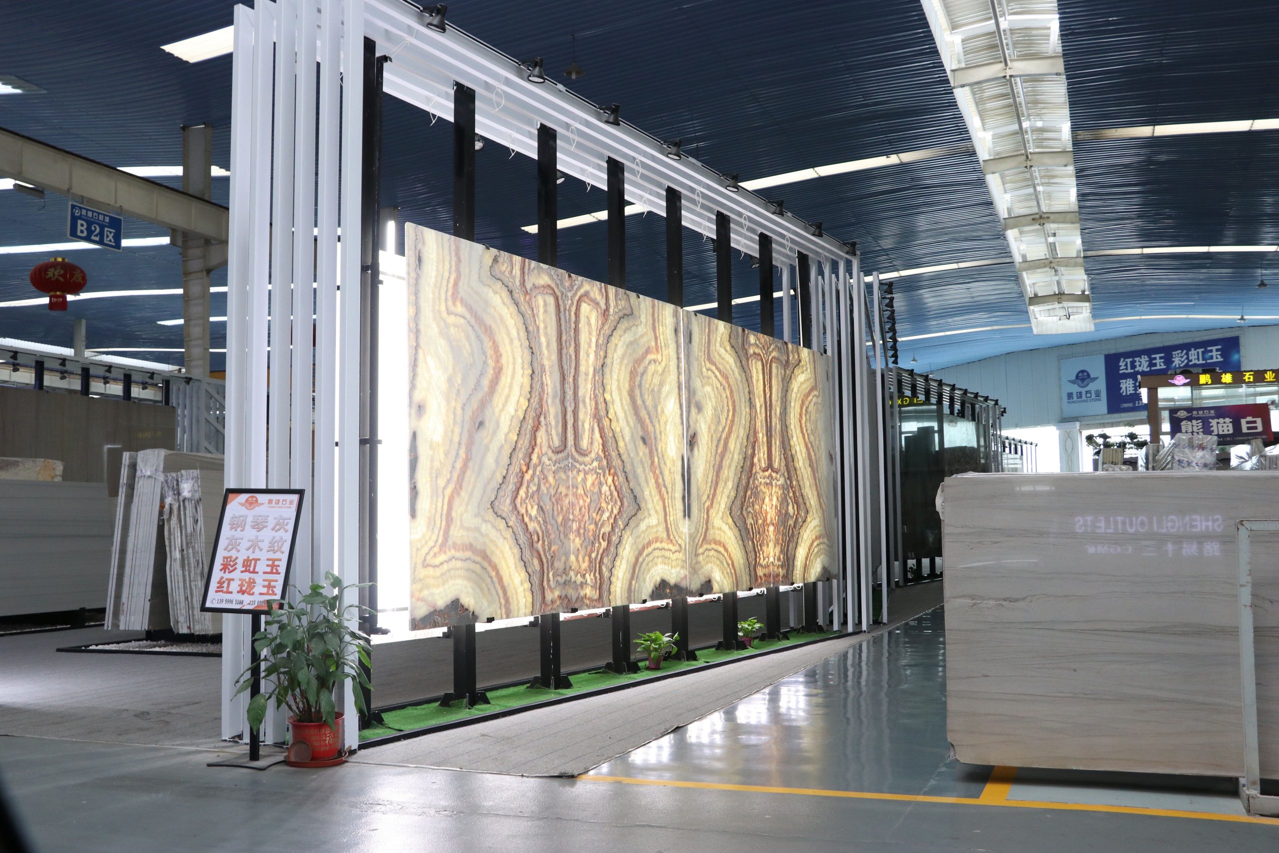 The Multi-functionality of Slab Display Racks: More than Just Display, They Are Art for Your Space